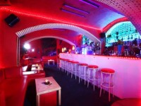 Neonový klub