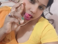 Komal - Escort Agency in Chennai / India