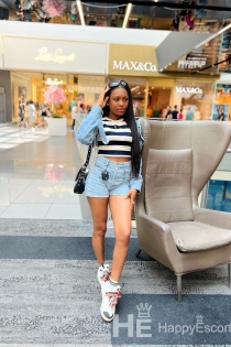 Nelly, 23 let, Doha / Katarský doprovod – 3
