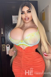 Barbie Pornstar, Alter 26, Escort in Dubai / VAE - 4