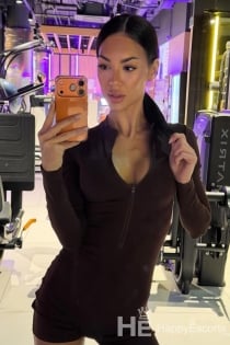 Идана, 31 година, Трст / Италија, пратње - 5