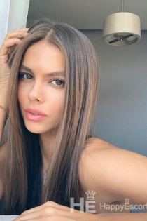 Roxi, 23 anni, Bolzano / Italia Escort - 2
