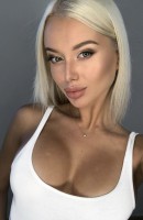 Doriane, Age 23, Escort in Milan / Italy