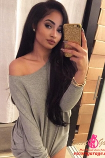 Sylvia, Age 27, Escort in Manchester / United Kingdom - 1