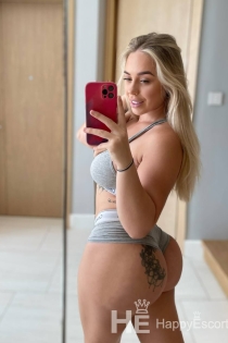 Esandrine, Age 25, Havre / France Escorts - 4