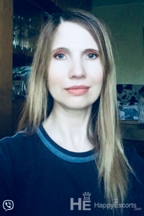 Monika, 29 éves, Kaunas / Litvánia Kísérők – 1