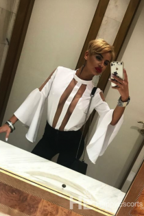 Adele, Age 32, Escort in Den Haag / Netherlands - 1