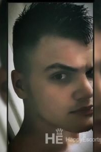 Vladik, 24 ani, Chisinau / Moldova Escorts - 4