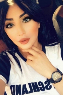 Sara, Age 23, Escort in Istanbul / Turkey - 1