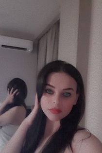 Yasmine, Age 22, Escort in Istanbul / Turkey - 3