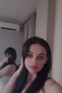 Yasmine, Age 23, Escort in Istanbul / Turkey - 3