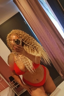 Caro Hot Massage, Age 41, Escort in Bottrop / Germany - 1