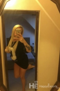 Деси, 29 г., София / България Escorts - 4