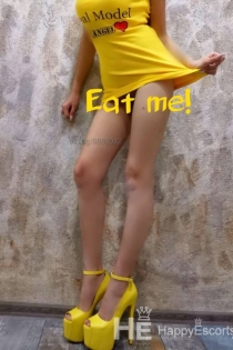 Деси, 29 г., София / България Escorts - 6