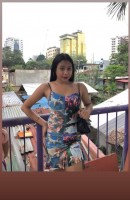 Carla, Usia 21, Kota Cebu / Pengawal Filipina