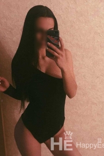 Viktoria, ηλικία 25, Palma / Ισπανία Συνοδοί - 2