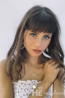 Lana, Miaka 26, Dubai / UAE Wasindikizaji - 4