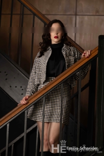 Emilia Schneider, Age 30, Escort in Düsseldorf / Germany - 3