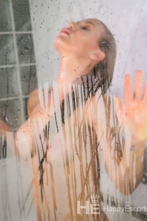 Ava Erotic Service, Age 37, Dubai / UAE Escorts - 4