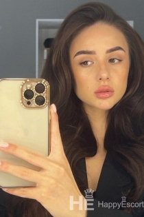 Valentina, 24 let, Lyon / France Escorts - 4