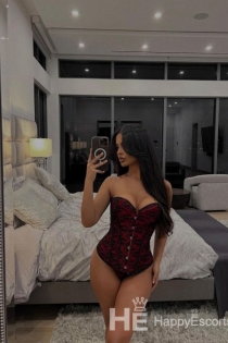 Ellen, Età 24, Firenze / Italia Escort - 3