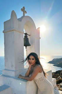 Olivia, stara 23 let - 16 leto