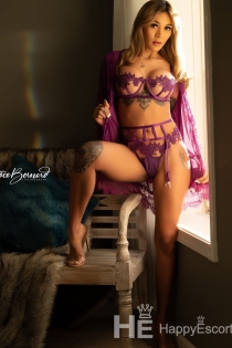 Kay, 29 anni, Firenze / Italia Escort - 2