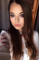 Yvonne, 23 jaar, Parijs/Frankrijk Escorts