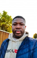 Tola Adedeji, ηλικία 38, Rosenheim / Γερμανία Συνοδοί