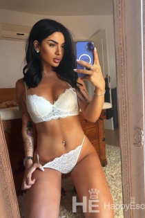 Kelly, 25 let, Marbella / Španělsko Eskorty - 11