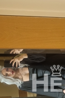 Luna, Age 23, Escort in London / United Kingdom - 1