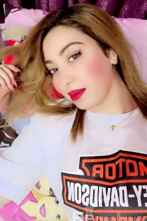 Maya, Yaş 24, İstanbul / Türkiye Eskortlar - 1