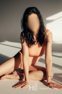 Squirting Anabel, Age 30, Escort in Budapest / Hungary - 2