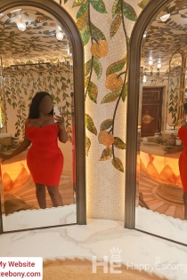 Black Ebony Escort Zoe Red African Escort London, Alder 70, London / Storbritannien Escorts - 8