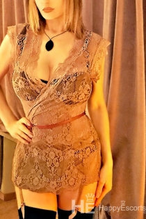 Cecil Top Mature, Age 49, Escort in Milan / Italy - 8