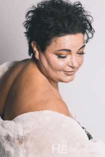 Christin, Age 59, Escort in Düsseldorf / Germany - 1