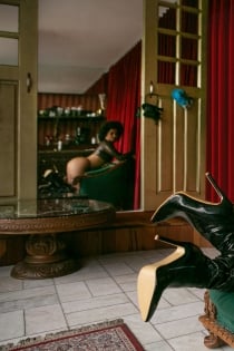 Renata Tivolli, 나이 37, San Giljan / 몰타 에스코트 - 11