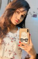 Pengiring Delhi, Umur 28, Pengiring Delhi / India