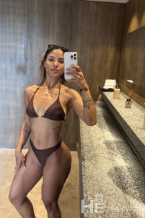 Lola Rufino, 26 gadi — 17