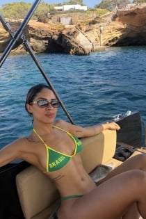 Lola Rufino, 26 gadi — 4