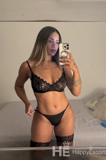 Lola Rufino, Miaka 25, Porto / Ureno Wasindikizaji - 3