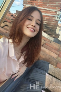 Kendra, Age 24, Modena / Italy Escorts - 4