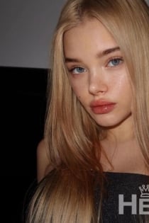 Trisha, 24 år - 6 år