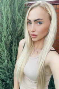 Foxy, Età 25, Escort Roma / Italia - 2
