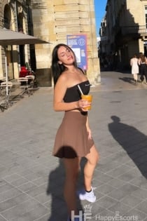 Zara, Usia 23, Cannes / Prancis, Pemandu Kencan - 4