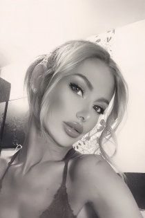 Laura, 29 éves, Budapest / Magyarország Escorts - 10