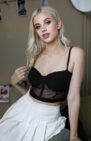 Irena, 21 ετών, Μπέργκαμο / Ιταλία Συνοδοί