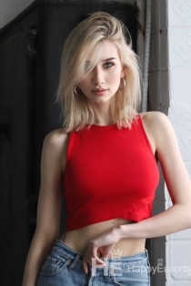 Zorena, Age 24, Escort in Paris / France - 4