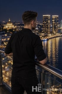 Tim, Alter 23