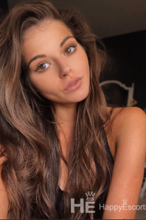 Netka, 23 anni, Istanbul / Turchia Escort - 1
